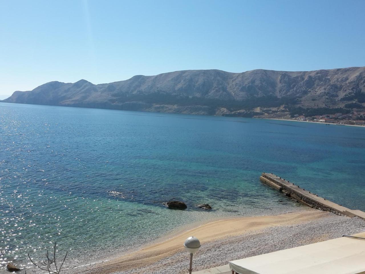 Apartments Luna Baška Eksteriør bilde